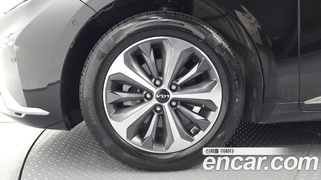 Kia K8 2023 — photo 5