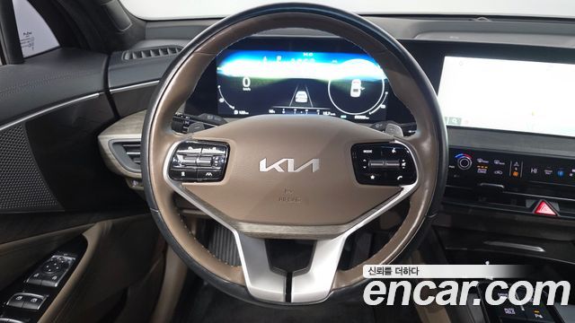 Kia K8 2023 — photo 13