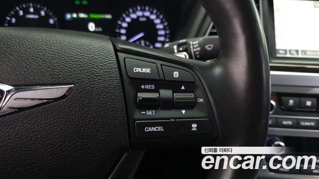 Genesis G80 2020 — photo 17