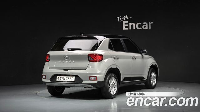Hyundai Venue 2021 — photo 2