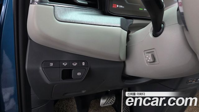 Kia EV9 2024 — photo 23