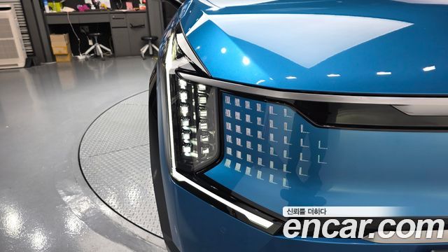 Kia EV9 2024 — photo 8