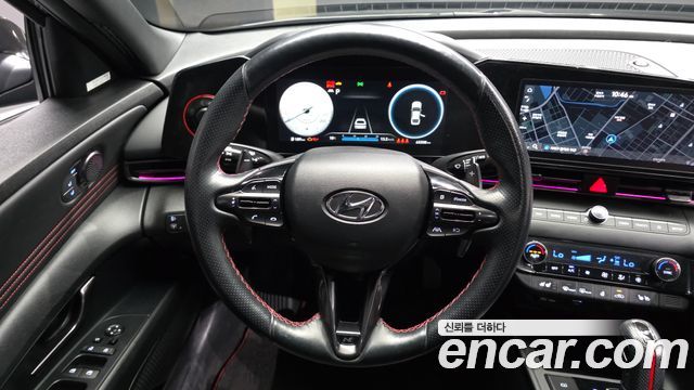 Hyundai AVANTE 2022 — photo 19