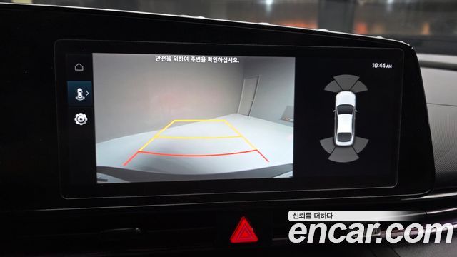 Hyundai AVANTE 2022 — photo 22