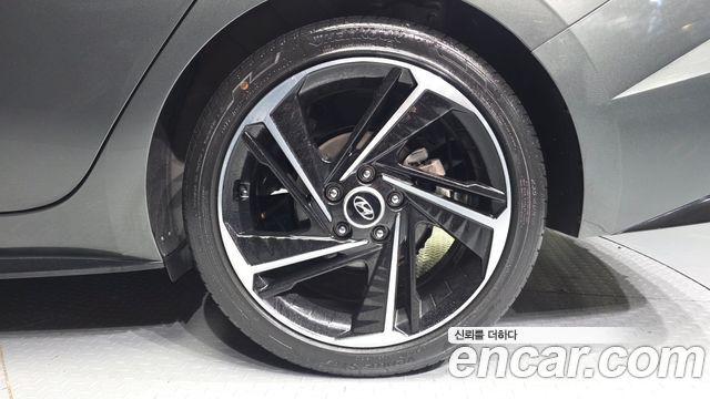 Hyundai AVANTE 2022 — photo 7