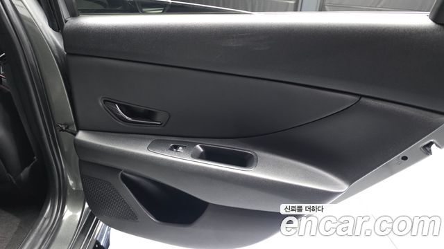 Hyundai AVANTE 2022 — photo 15