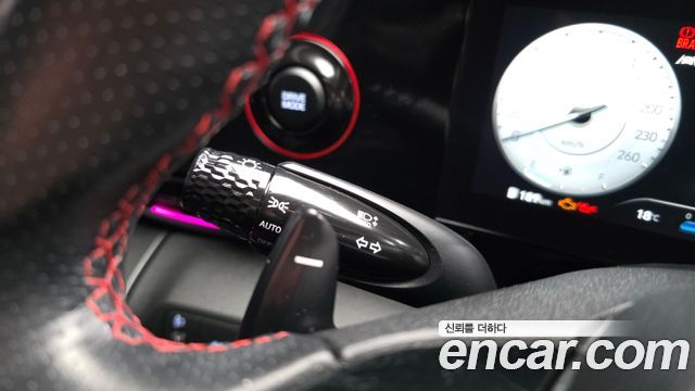 Hyundai AVANTE 2022 — photo 27