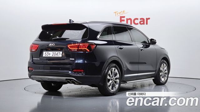 Kia Sorento 2019 — photo 2