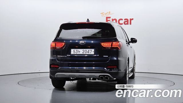 Kia Sorento 2019 — photo 4