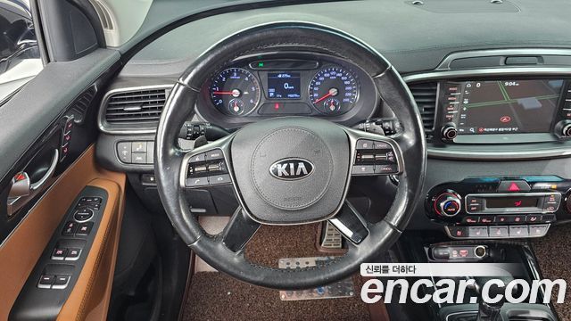 Kia Sorento 2019 — photo 19