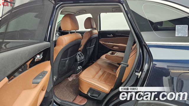Kia Sorento 2019 — photo 16