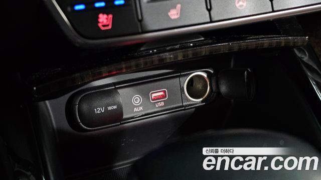 Kia Sorento 2019 — photo 32