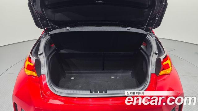 Hyundai Veloster 2018 — photo 17
