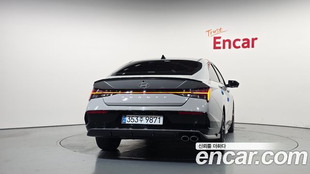 Hyundai AVANTE 2024 — photo 4