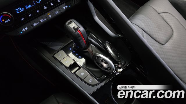 Hyundai AVANTE 2024 — photo 12