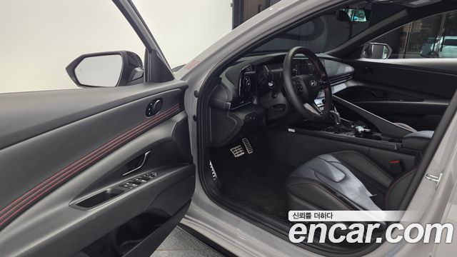 Hyundai AVANTE 2024 — photo 13
