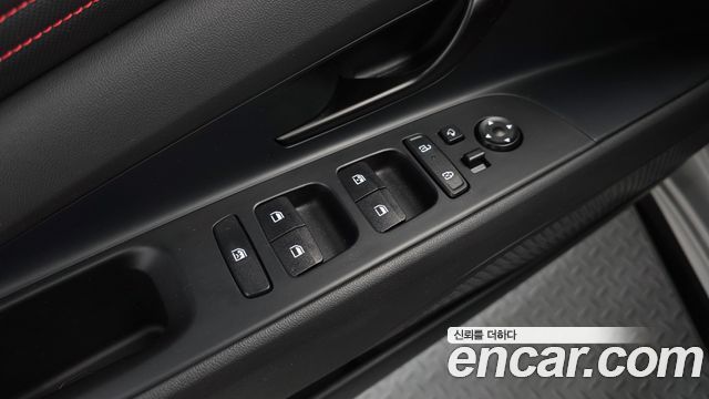 Hyundai AVANTE 2024 — photo 27