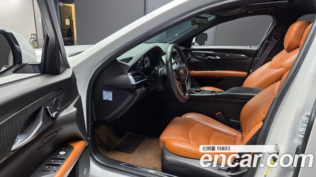 Cadillac CT6 2017 — photo 10