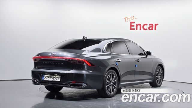 Hyundai Grandeur 2023 — photo 2