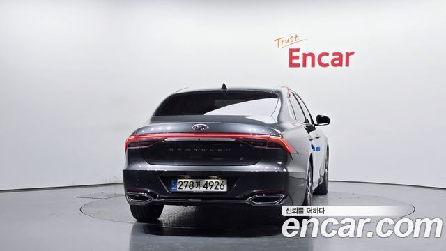 Hyundai Grandeur 2023 — photo 4