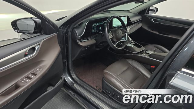 Hyundai Grandeur 2023 — photo 13