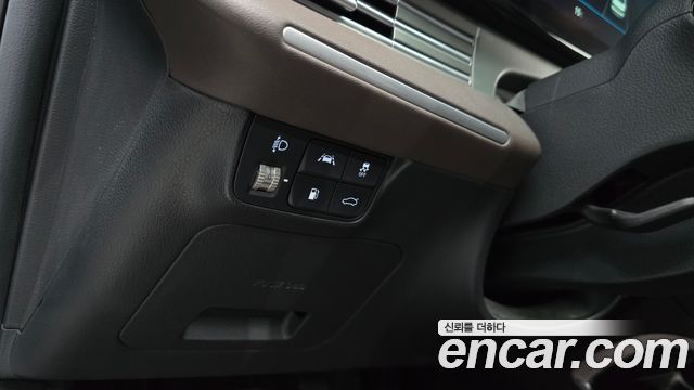 Hyundai Grandeur 2023 — photo 24
