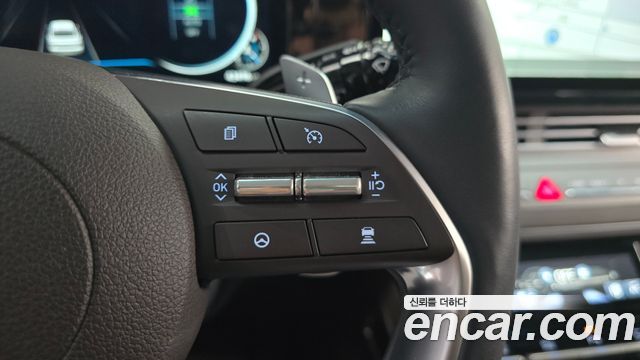 Hyundai Grandeur 2023 — photo 25