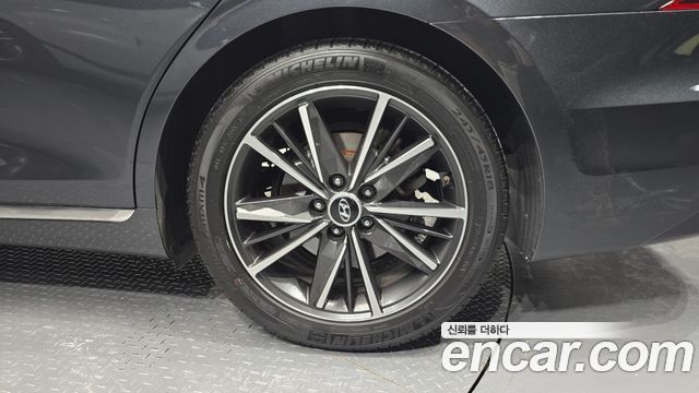 Hyundai Grandeur 2023 — photo 7