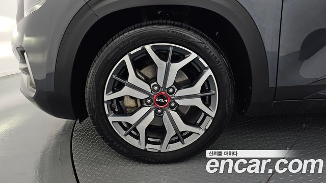 Kia Seltos 2023 — photo 5