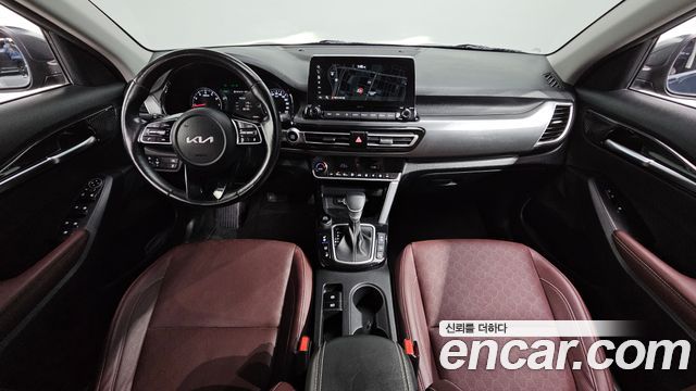 Kia Seltos 2023 — photo 10