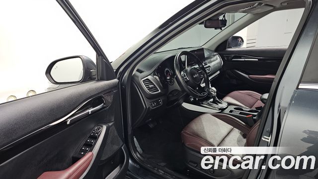Kia Seltos 2023 — photo 13