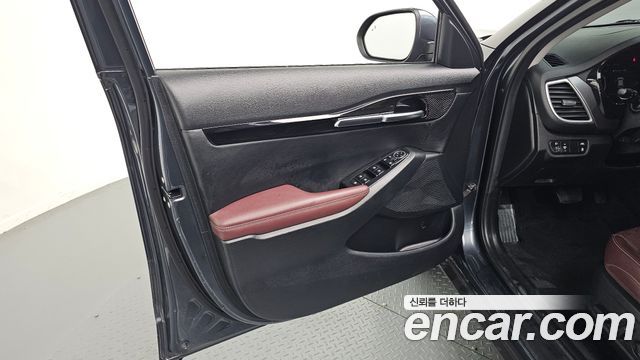 Kia Seltos 2023 — photo 14