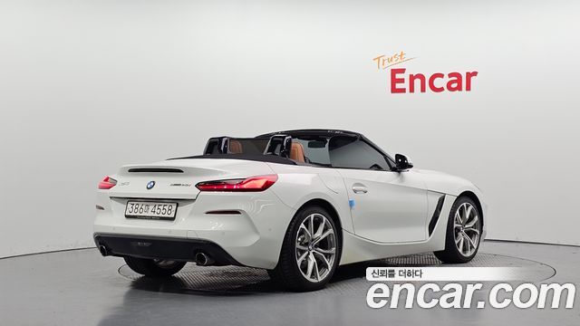 BMW Z4 2022 — photo 2