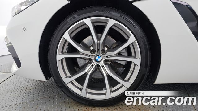 BMW Z4 2022 — photo 5