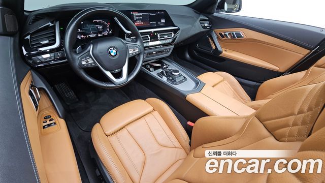 BMW Z4 2022 — photo 10