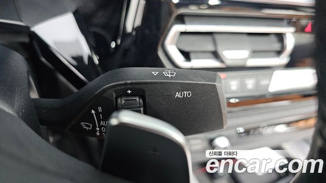BMW Z4 2022 — photo 24