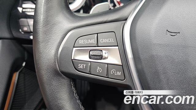 BMW Z4 2022 — photo 25