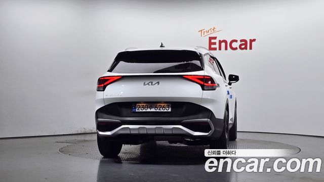 Kia Sportage 2022 — photo 4