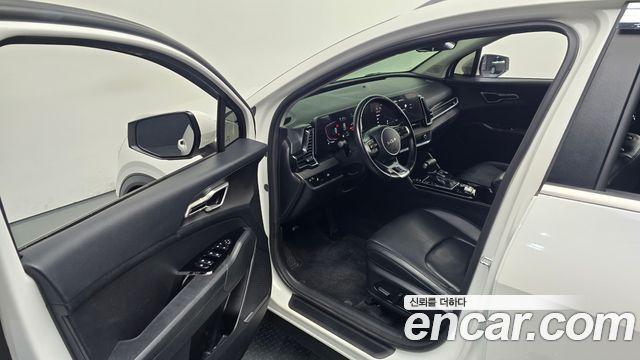 Kia Sportage 2022 — photo 17