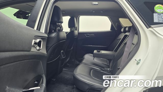 Kia Sportage 2022 — photo 18