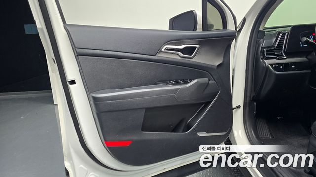 Kia Sportage 2022 — photo 14