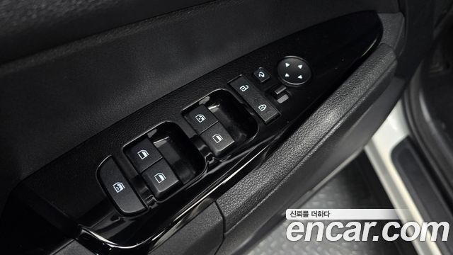 Kia Sportage 2022 — photo 29
