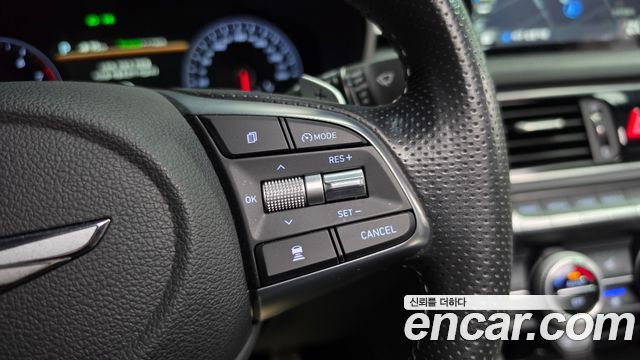 Genesis G70 2018 — photo 15