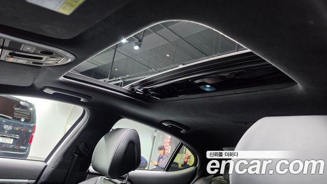 Genesis G70 2018 — photo 16