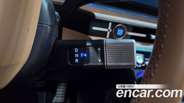 Hyundai Santafe 2024 — photo 12