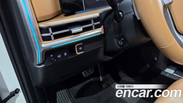 Hyundai Santafe 2024 — photo 27