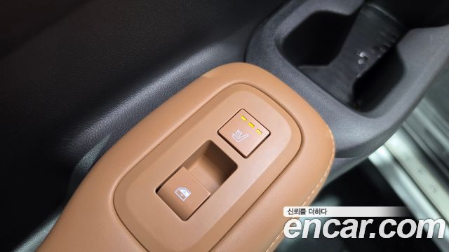 Hyundai Santafe 2024 — photo 29