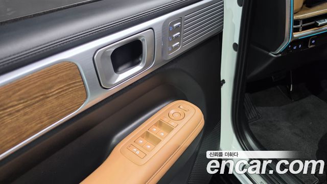 Hyundai Santafe 2024 — photo 30