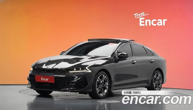 Kia K5 2020 — photo 1
