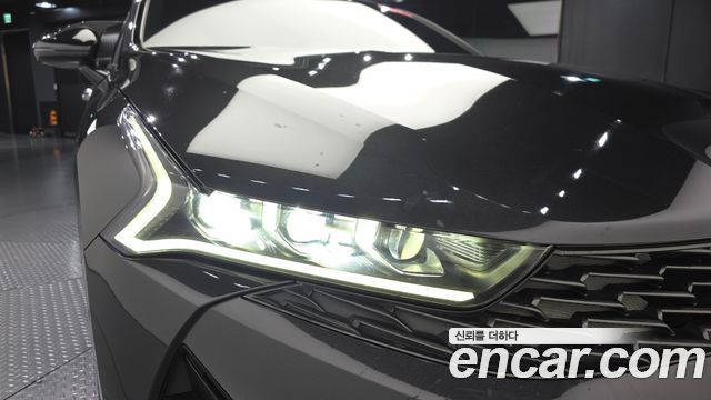 Kia K5 2020 — photo 8